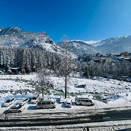 Silver Land With Mountain View - A River Side Property Hostel Manāli Εξωτερικό φωτογραφία